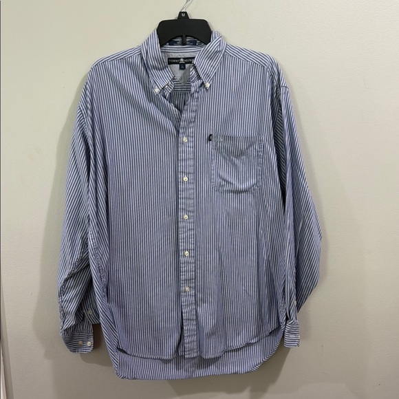 Tommy Hilfiger Men's Blue Striped Button Down Shirt Large - Picture 1 of 7